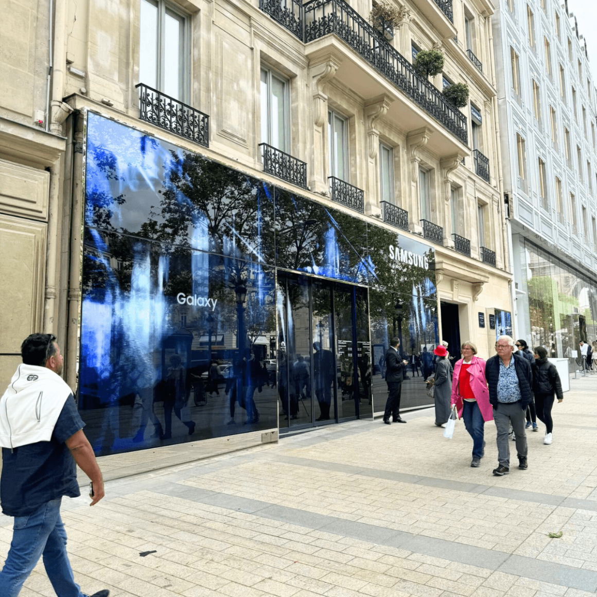 Samsung Champs Elysees 2
