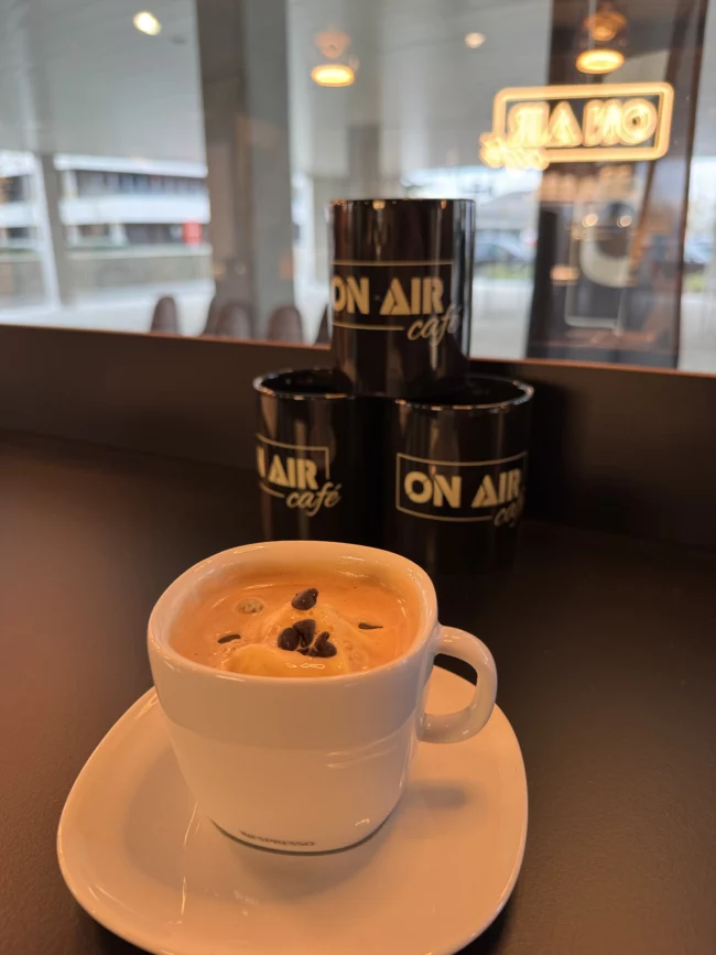 On Air Café Clermont 6